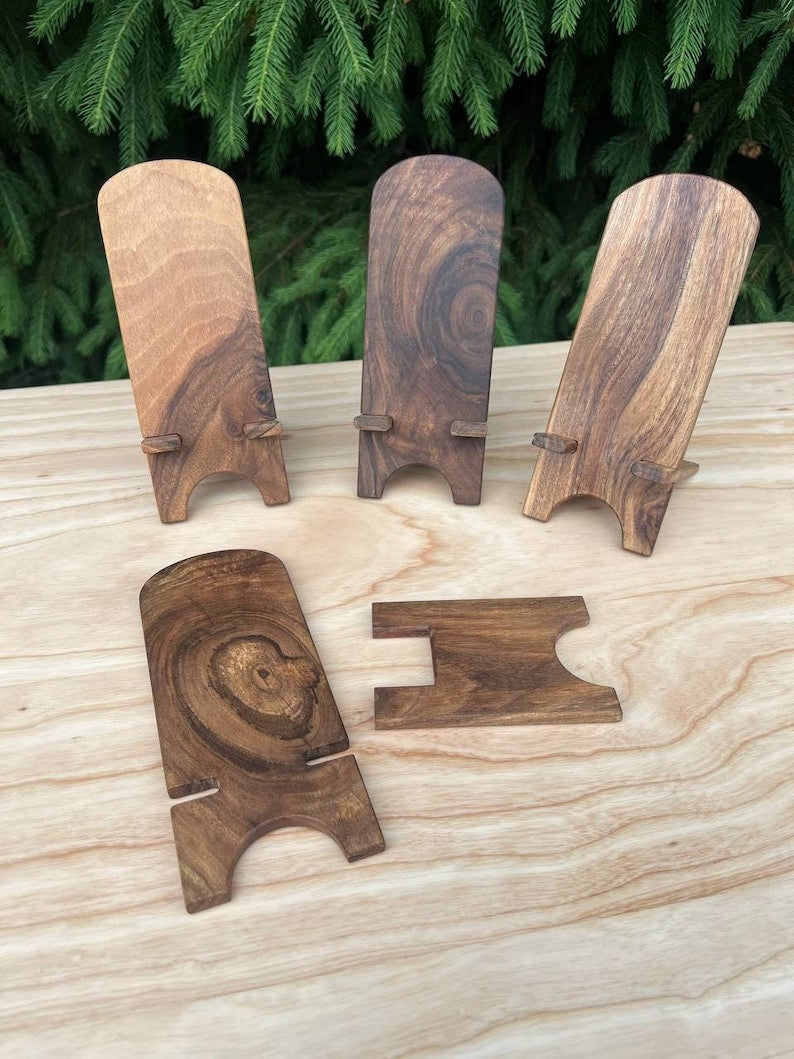 Jhati Walnut phone stand