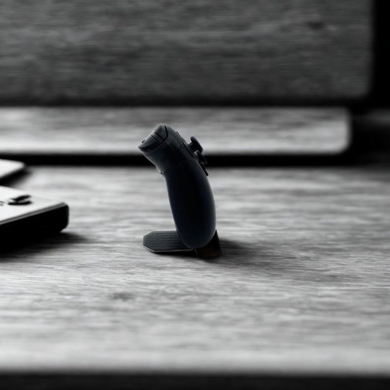 Jhati Handmade Black Walnut Game Controller Stand
