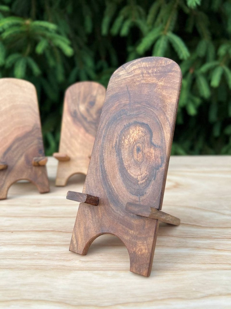Jhati Walnut phone stand