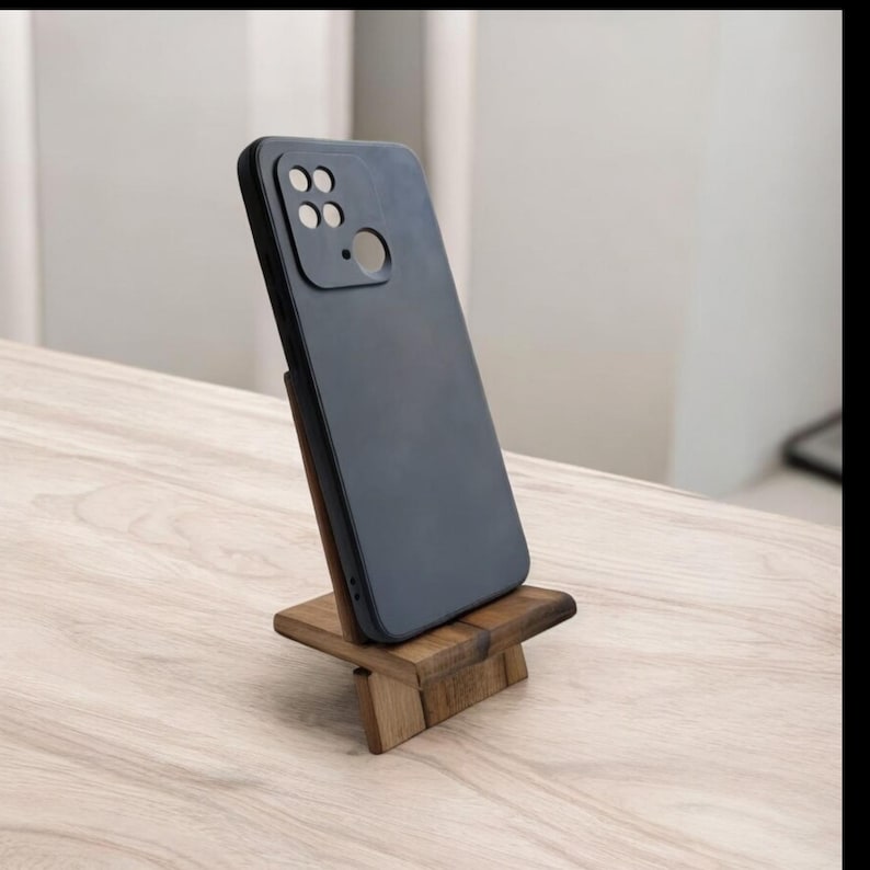 Jhati Handmade Walnut Phone Dock